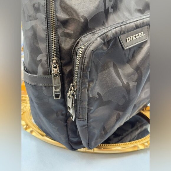 🆕 DIESEL 🧿 NWT Black Camo Nylon Backpack - Unisex - Picture 5 of 15